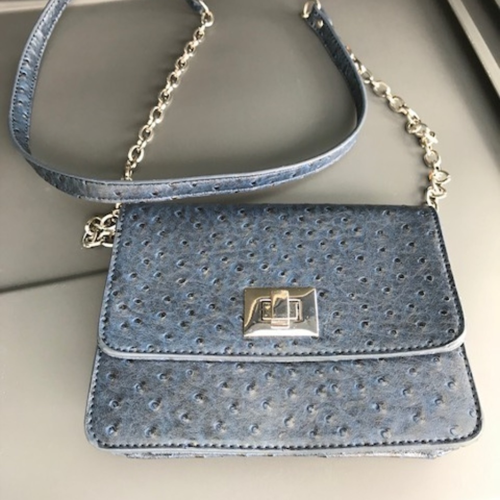 Blue textured crossbody bag clutch purse!